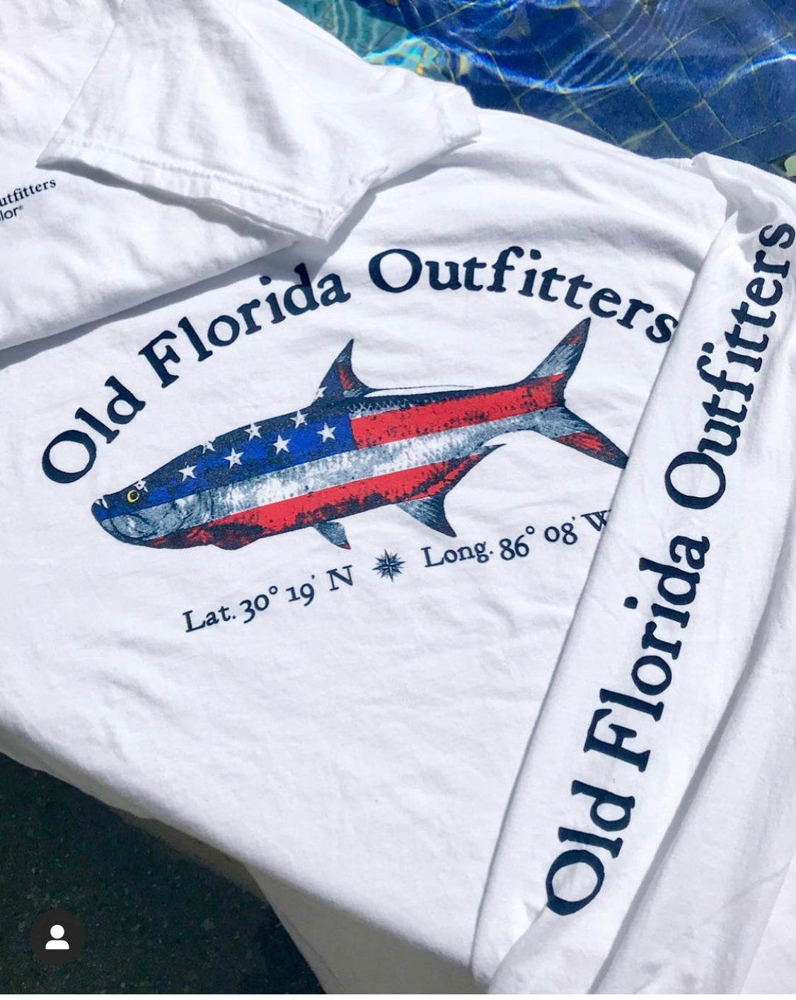 OFO Short Sleeve Logo T-Shirt in White/Navy - Old Florida Outfitters